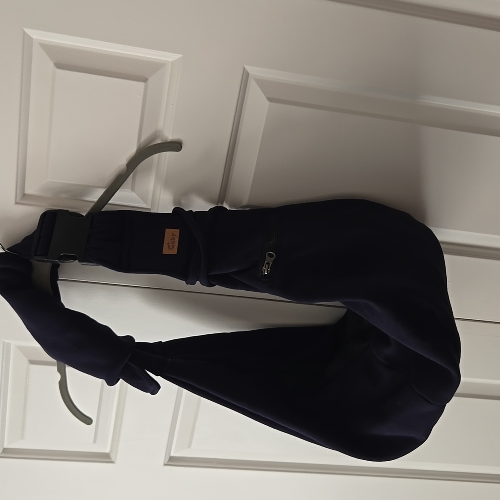 Cuby Reversible Navy Blue Sling Bag Pet Carrier - Picture 2 of 4